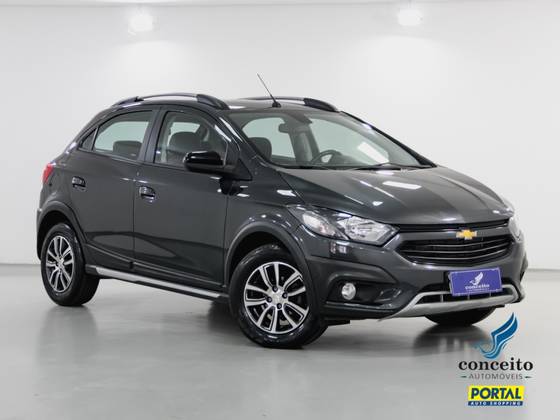 CHEVROLET ONIX 1.4 MPFI ACTIV 8V FLEX 4P AUTOMÁTICO