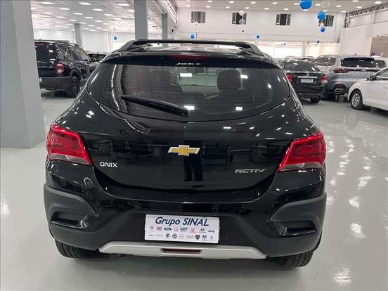 CHEVROLET-ONIX-1.4 MPFI ACTIV 8V FLEX 4P AUTOMÁTICO CHEVROLET-ONIX-2018