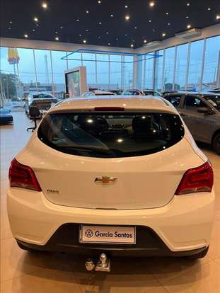 CHEVROLET-ONIX-2019
