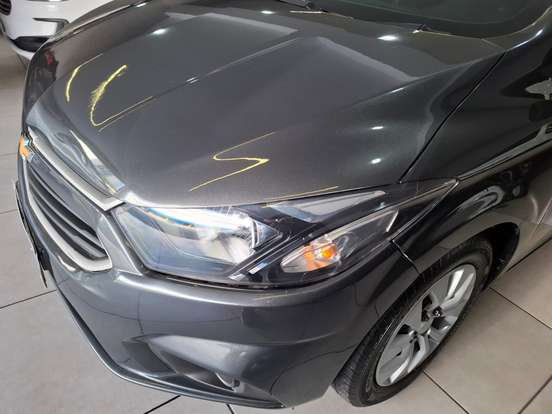 CHEVROLET-ONIX-2018