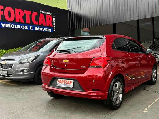CHEVROLET-ONIX-1.4 MPFI EFFECT 8V FLEX 4P MANUAL CHEVROLET-ONIX-2017