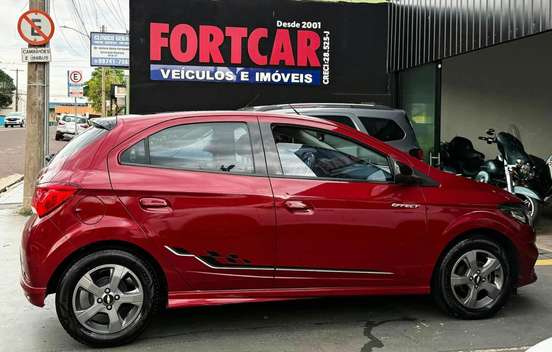 CHEVROLET-ONIX-2017