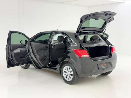 CHEVROLET-ONIX-1.4 MPFI LT 8V FLEX 4P AUTOMÁTICO CHEVROLET-ONIX-2017