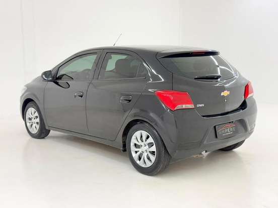 CHEVROLET-ONIX-1.4 MPFI LT 8V FLEX 4P AUTOMÁTICO CHEVROLET-ONIX-2017