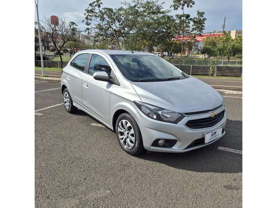 CHEVROLET-ONIX-2016