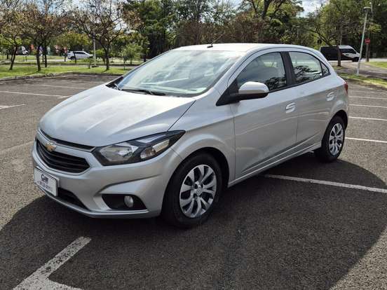 CHEVROLET-ONIX-1.4 MPFI LT 8V FLEX 4P AUTOMÁTICO CHEVROLET-ONIX-2016