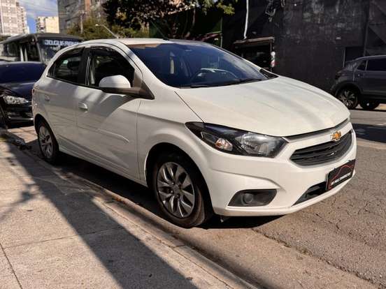 CHEVROLET-ONIX-1.4 MPFI LT 8V FLEX 4P MANUAL CHEVROLET-ONIX-2017