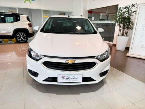 CHEVROLET-ONIX-2017