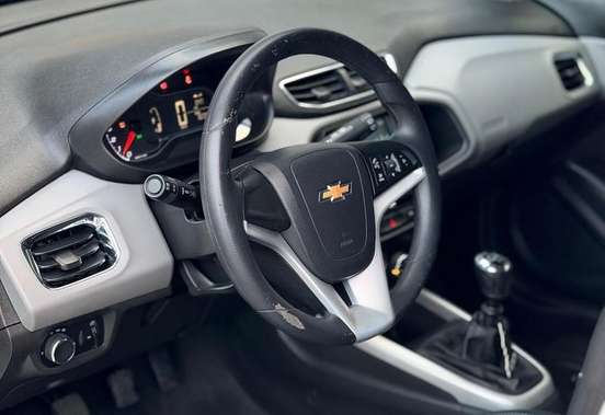 CHEVROLET-ONIX-2019