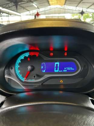 CHEVROLET-ONIX-2015
