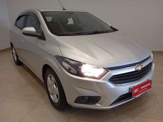CHEVROLET-ONIX-2019
