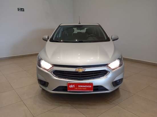 CHEVROLET-ONIX-2019