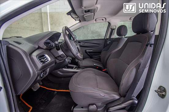 CHEVROLET-ONIX-2014