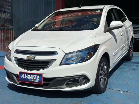 CHEVROLET-ONIX-2016