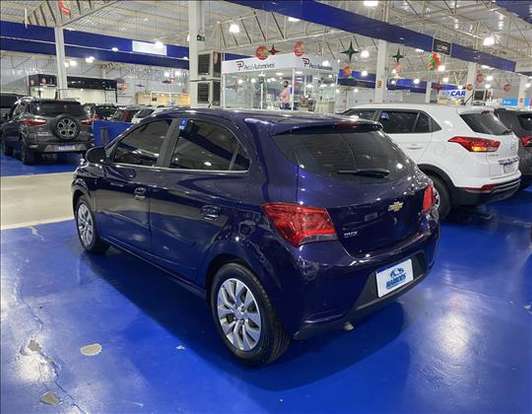 CHEVROLET-ONIX-2017