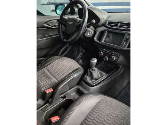 CHEVROLET-ONIX-2016
