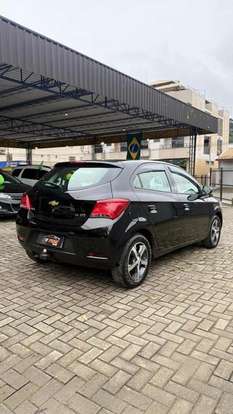 CHEVROLET-ONIX-2017