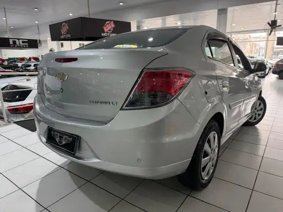 CHEVROLET-PRISMA-2015