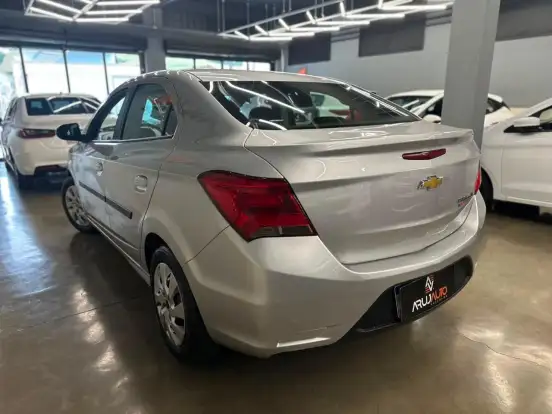 CHEVROLET-PRISMA-2016