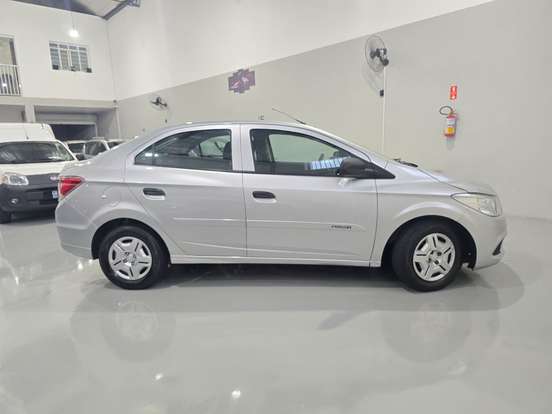 CHEVROLET-PRISMA-2017