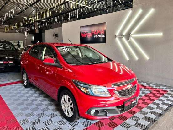CHEVROLET-PRISMA-2014