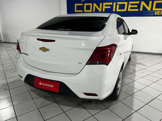 CHEVROLET-PRISMA-2017