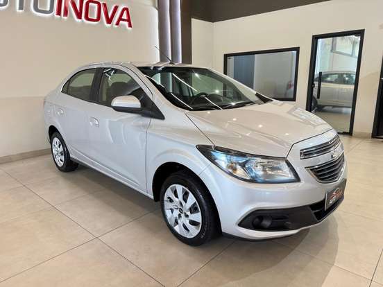 CHEVROLET-PRISMA-2014