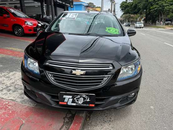 CHEVROLET-PRISMA-2015