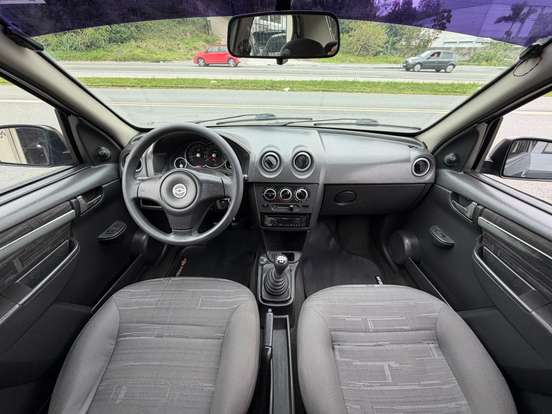CHEVROLET-PRISMA-2008