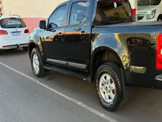 CHEVROLET-S10-2.4 LS 4X2 CD 8V FLEX 4P MANUAL CHEVROLET-S10-2013
