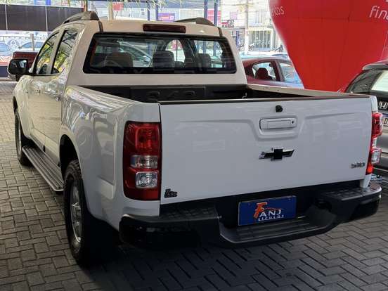 CHEVROLET-S10-2.4 ADVANTAGE 4X2 CD 8V FLEX 4P MANUAL CHEVROLET-S10-2016