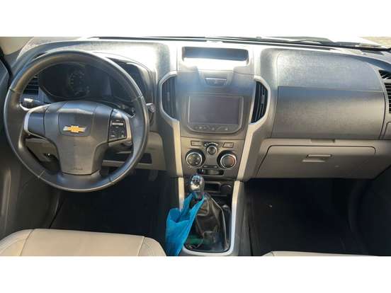 CHEVROLET-S10-2.4 LT 4X2 CD 8V FLEX 4P MANUAL CHEVROLET-S10-2014