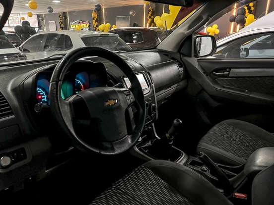 CHEVROLET-S10-2.4 LT 4X2 CD 8V FLEX 4P MANUAL CHEVROLET-S10-2014