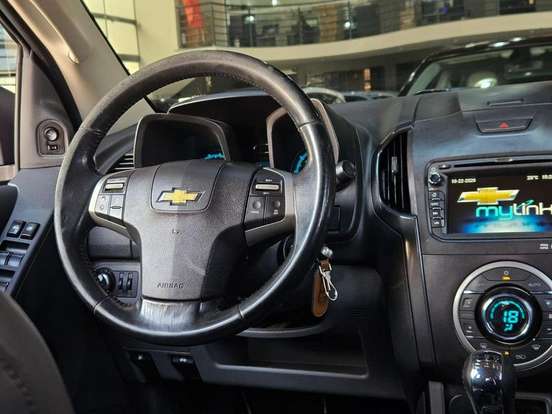 CHEVROLET-S10-2.4 LTZ 4X2 CD 8V FLEX 4P MANUAL CHEVROLET-S10-2014