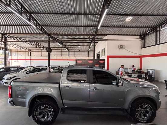 CHEVROLET-S10-2.8 16V TURBO DIESEL HIGH COUNTRY CD 4X4 AUTOMÁTICO CHEVROLET-S10-2024