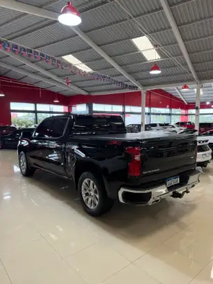 CHEVROLET-SILVERADO-2021