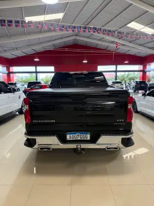 CHEVROLET-SILVERADO-2021