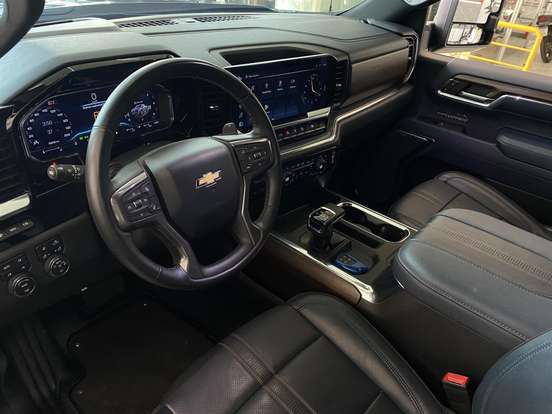 CHEVROLET-SILVERADO-2023