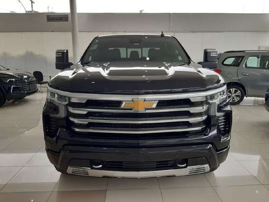 CHEVROLET-SILVERADO-5.3 V8 GASOLINA 1500 HIGH COUNTRY 4X4 AUTOMÁTICO CHEVROLET-SILVERADO-2023