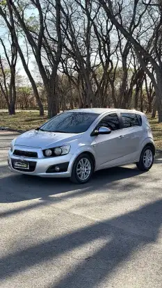 CHEVROLET-SONIC-2012