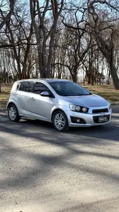 CHEVROLET-SONIC-1.6 LTZ 16V FLEX 4P AUTOMÁTICO CHEVROLET-SONIC-2012