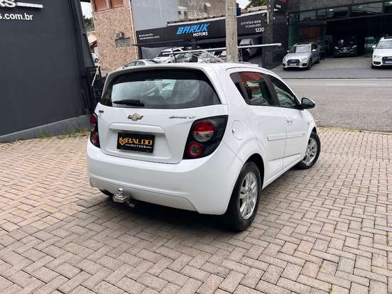 CHEVROLET-SONIC-2014