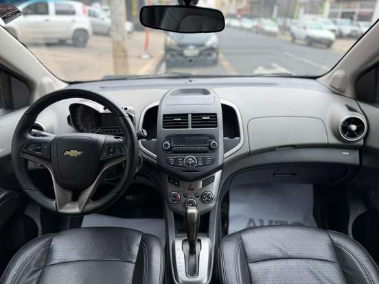 CHEVROLET-SONIC-2012