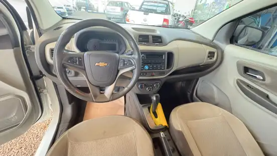 CHEVROLET-SPIN-2013