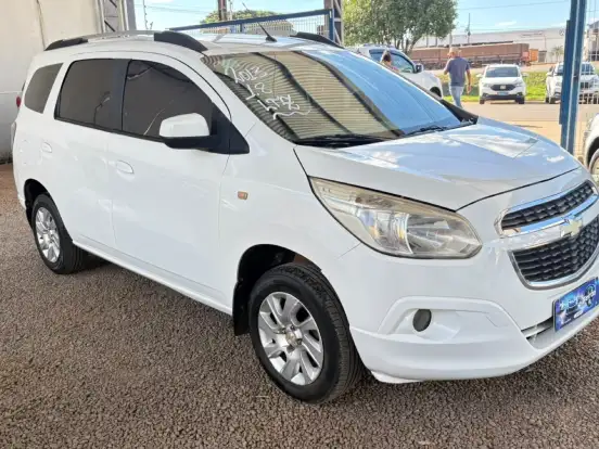 CHEVROLET-SPIN-1.8 LTZ 8V FLEX 4P AUTOMÁTICO CHEVROLET-SPIN-2013