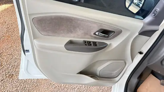 CHEVROLET-SPIN-2013