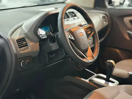 CHEVROLET-SPIN-1.8 LTZ 8V FLEX 4P AUTOMÁTICO CHEVROLET-SPIN-2017