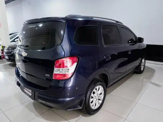 CHEVROLET-SPIN-1.8 LTZ 8V FLEX 4P AUTOMÁTICO CHEVROLET-SPIN-2017