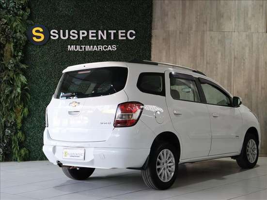 CHEVROLET-SPIN-2015