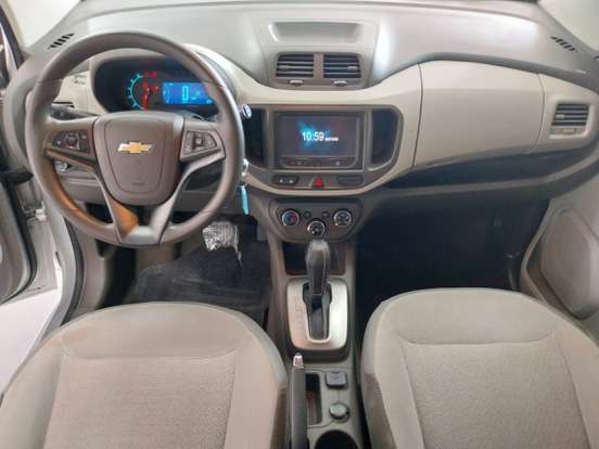 CHEVROLET-SPIN-2013